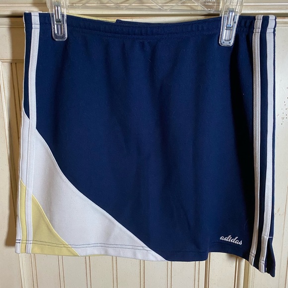 Adidas color block skirt size medium - Picture 2 of 10